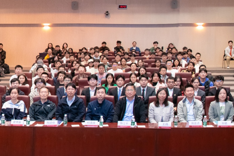 1763297258693796.jpg 图1 第十届上海交通大学研究生“学术之星”学院答辩会合影_resized.jpg