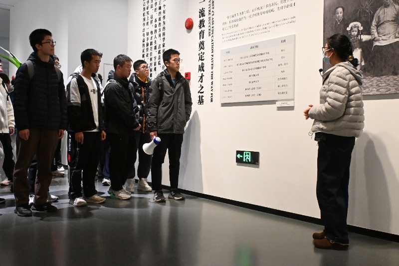 1764742772591949.jpg 微信图片_20251201214609_137_556_resized.jpg